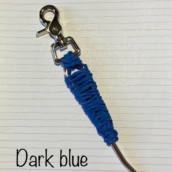 Horse Hoofpicks w/ Clip - Picture 6 of 15